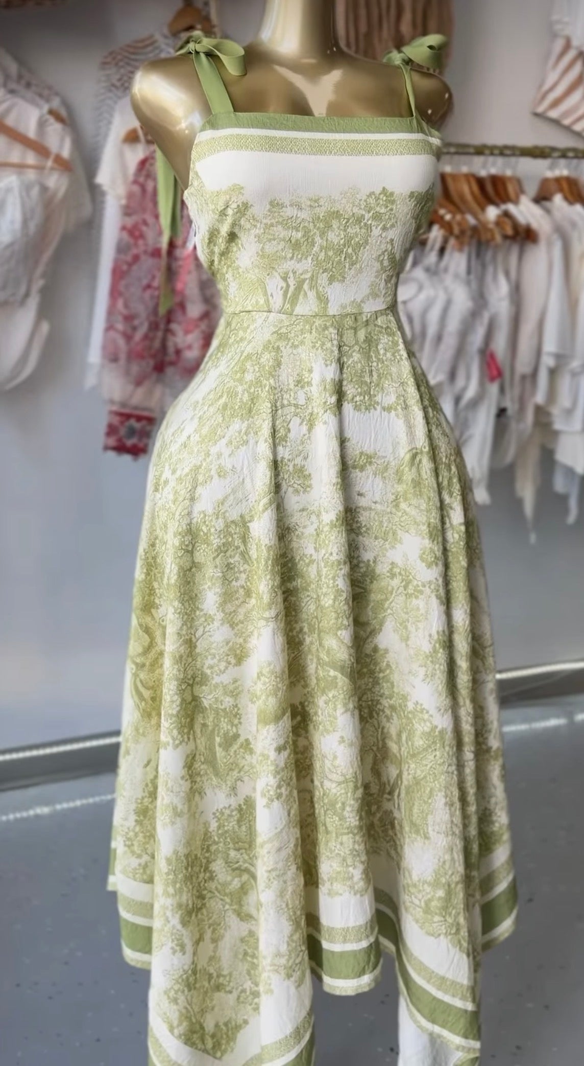 MAXI DRESS