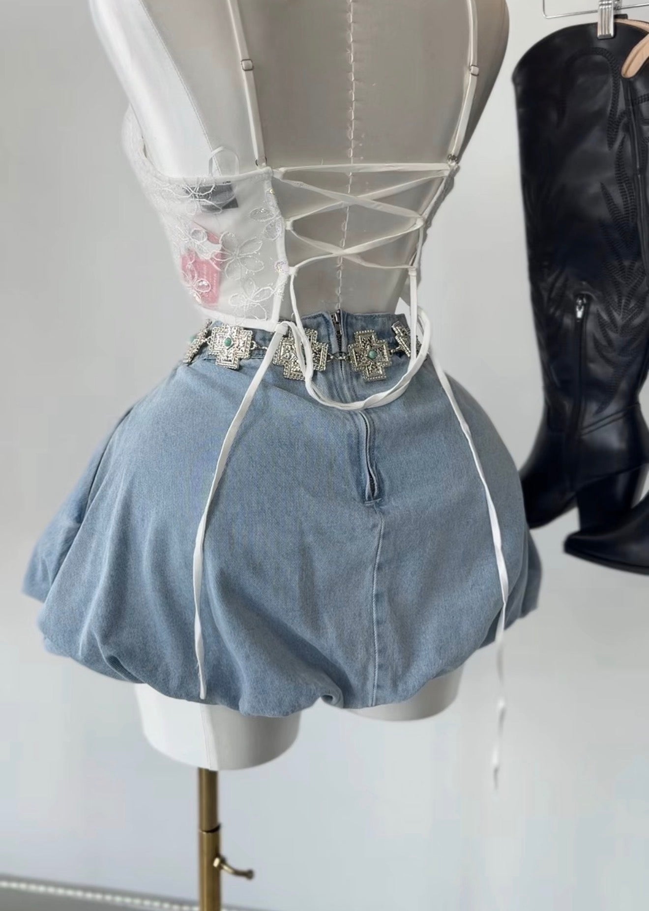Chic Mini Skirt