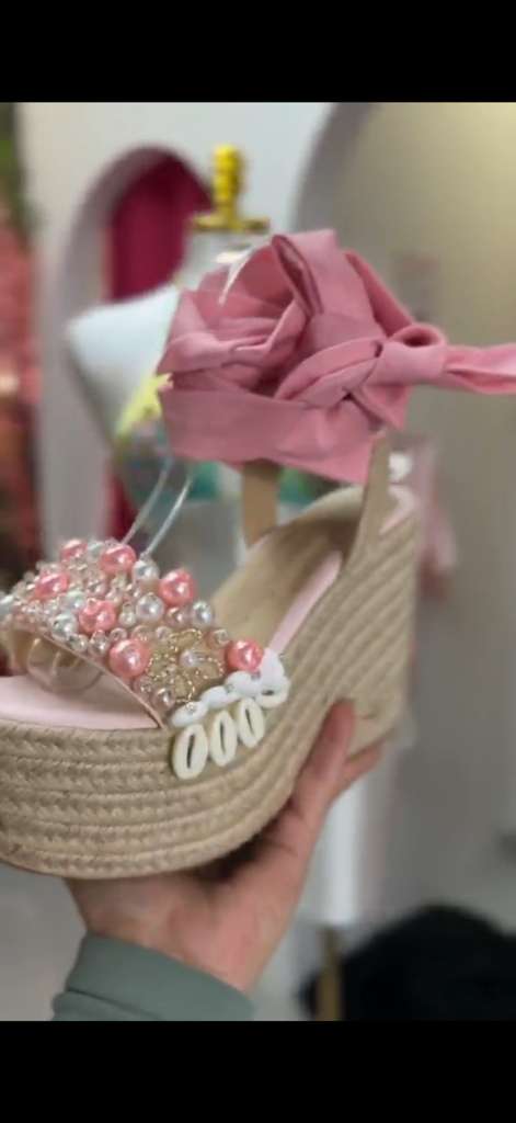 Pearl Blossom Platform Wedges