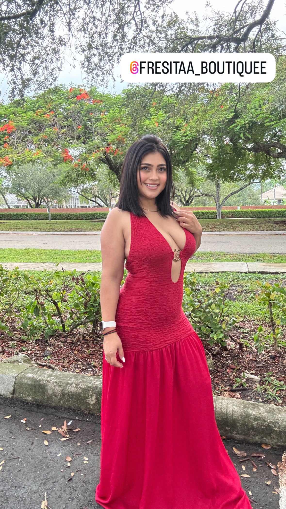 DRESS RED