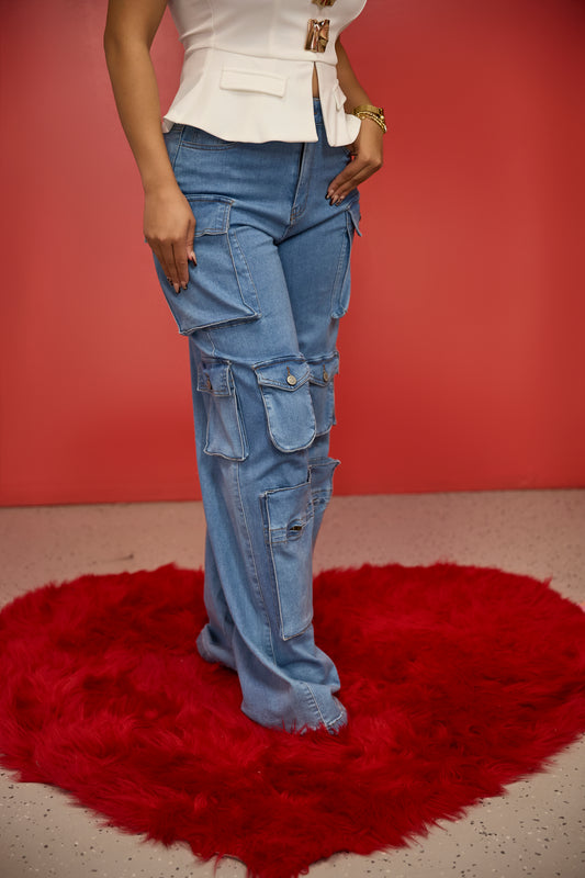 Pantalón azul, estilo Cargo
